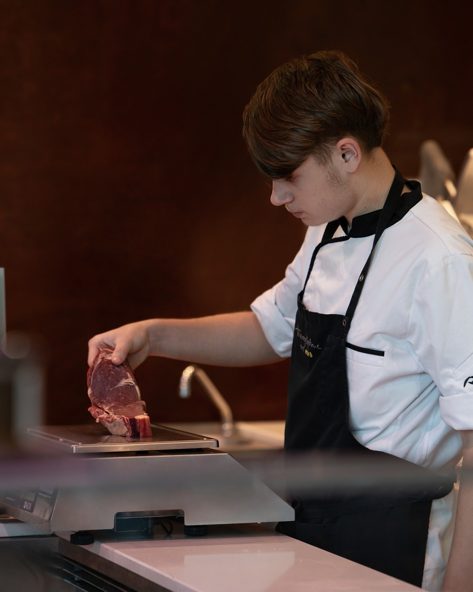 De la bonne viande française cuite au feu de bois ça vous dit          nn    N’hésitez pas à n...